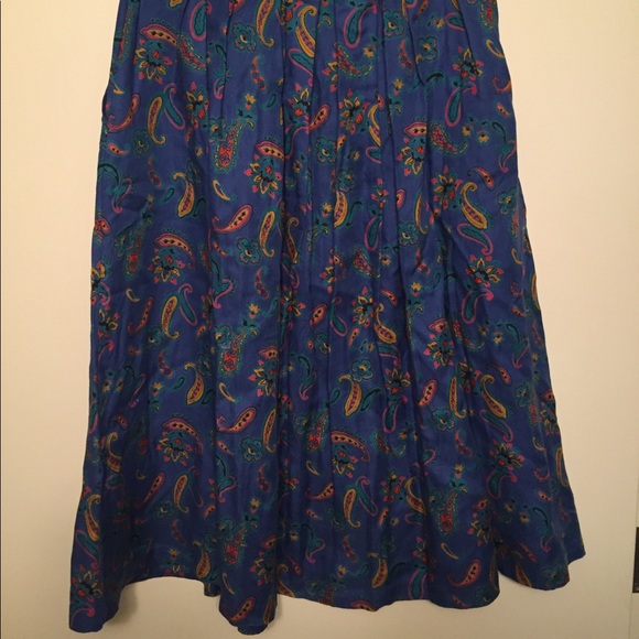 Vintage blue paisley midi skirt with pockets - Picture 8 of 8